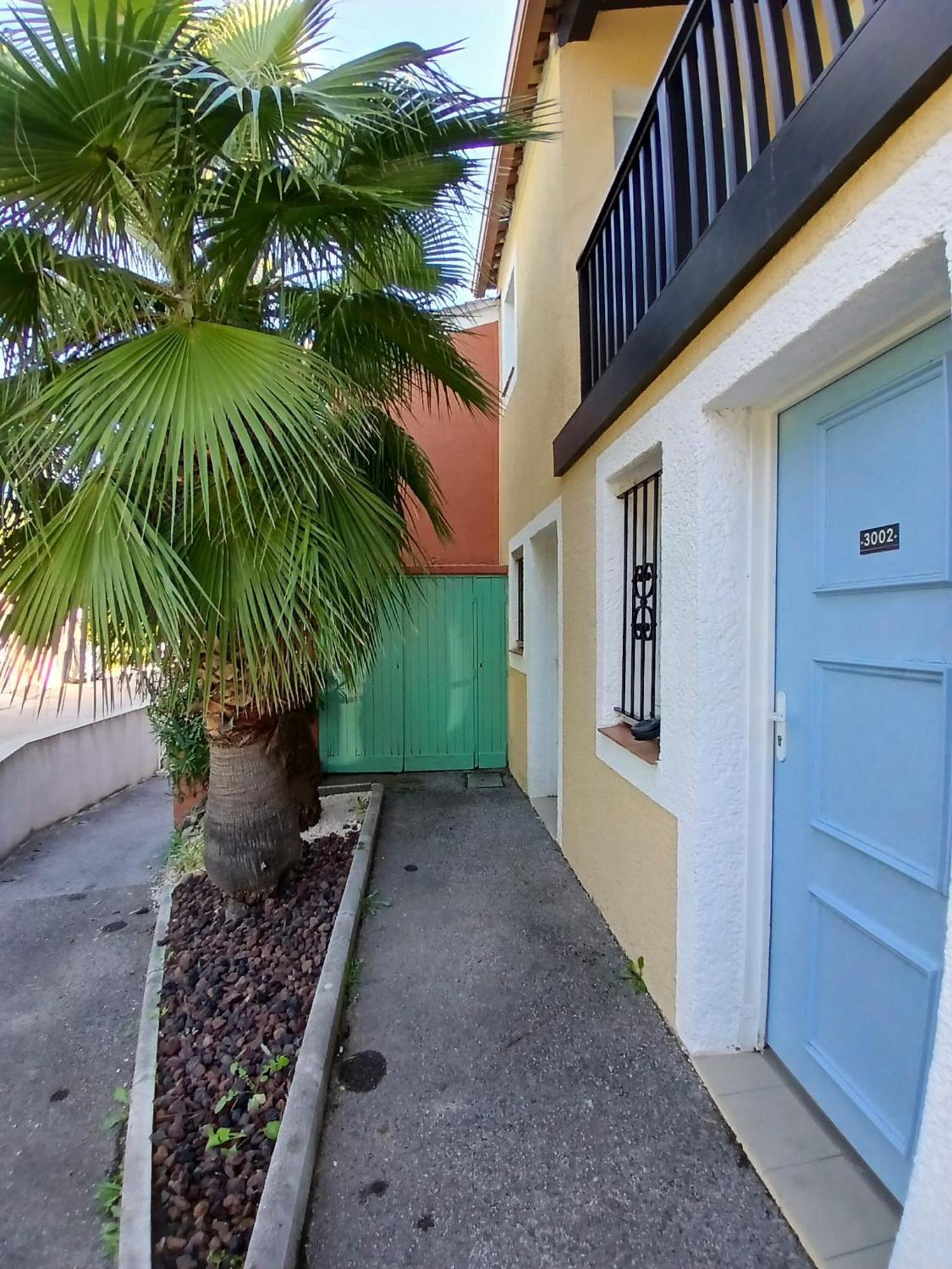 Appartement Grimaud Bord De Mer Экстерьер фото